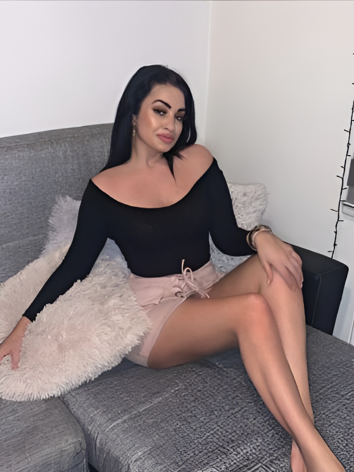 Индивидуалка Зита, доступна для личного знакомства от 10000 руб