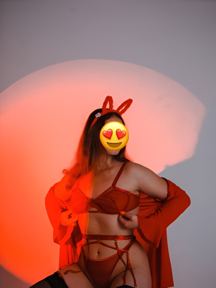 Индивидуалка Амина, доступна для личного знакомства от 1500 руб